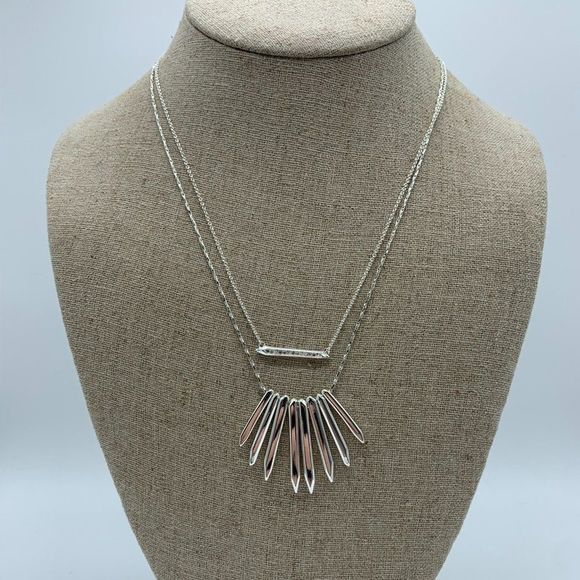 Stella & Dot Silver Rebel Cluster Layer Necklace - Picture 1 of 1